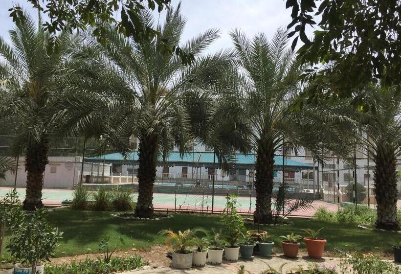 هتل Al Madinah Holiday