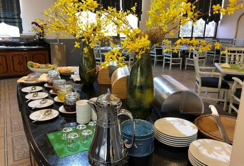 هتل Al Madinah Holiday