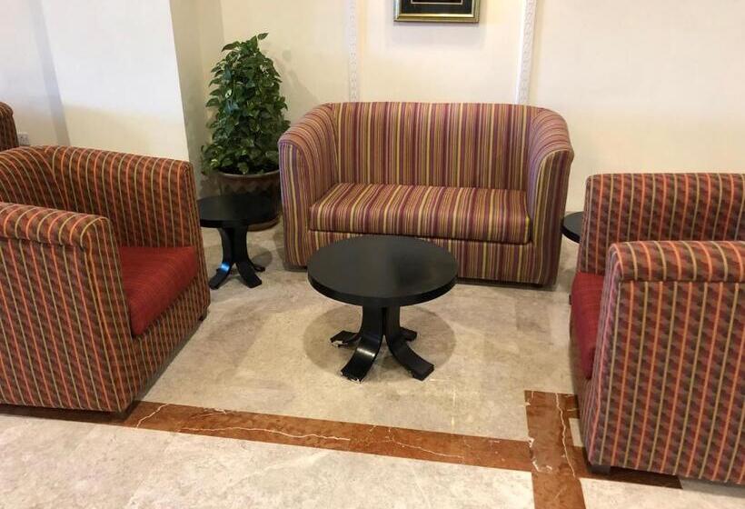 هتل Al Madinah Holiday