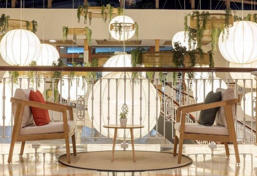 Отель Aluasoul Costa Adeje   New Opening