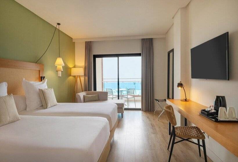 Отель Aluasoul Costa Adeje   New Opening