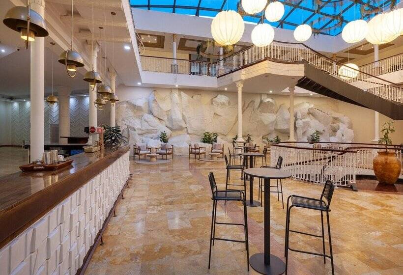 Отель Aluasoul Costa Adeje   New Opening