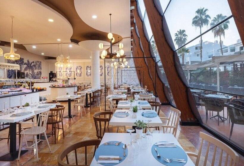 Отель Aluasoul Costa Adeje   New Opening