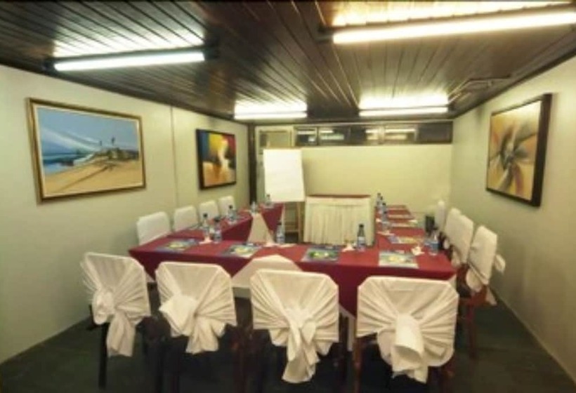 Отель Amoaras Resort