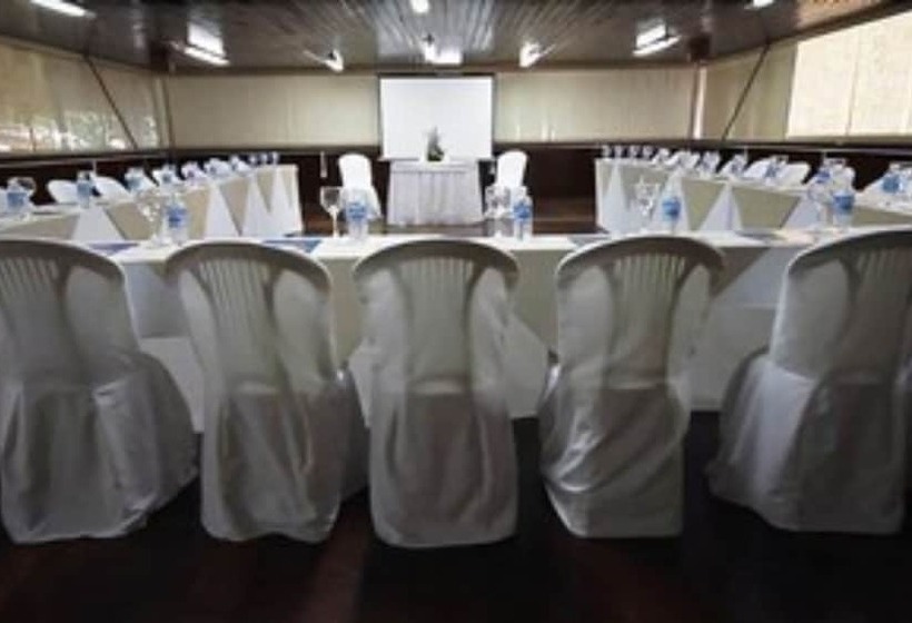 Отель Amoaras Resort