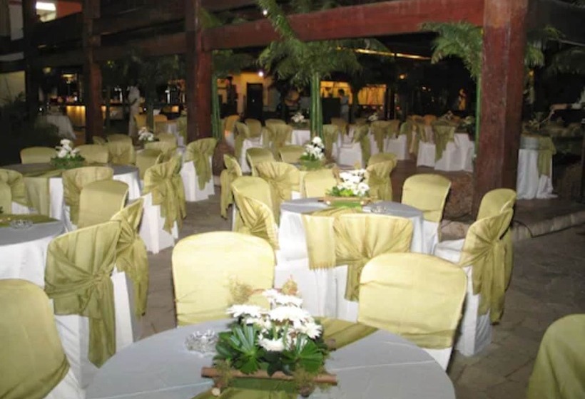 Отель Amoaras Resort