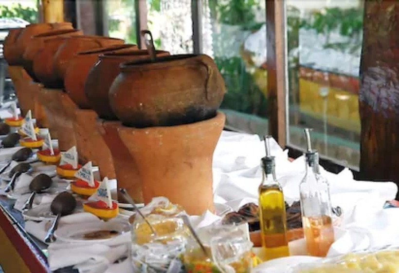 Отель Amoaras Resort