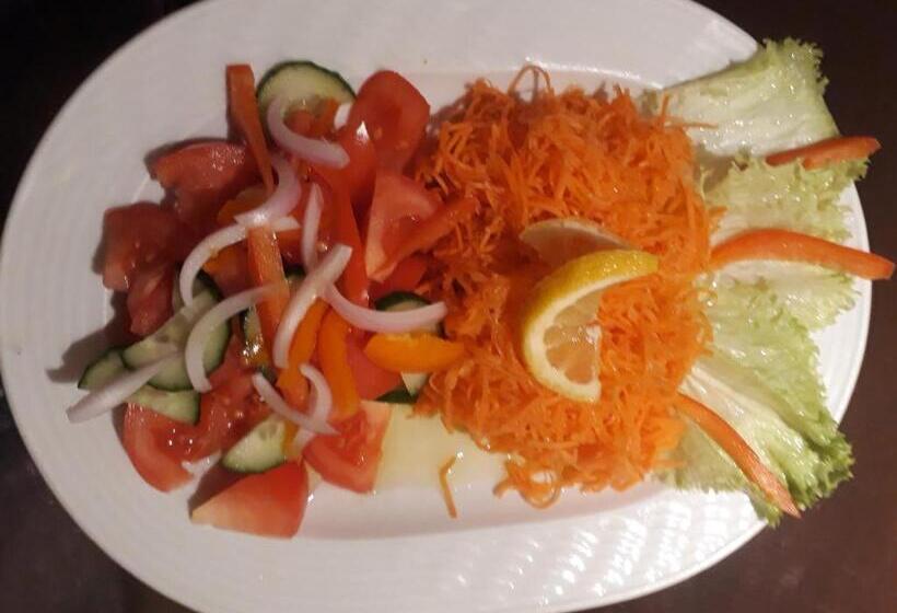 Отель Apollonia