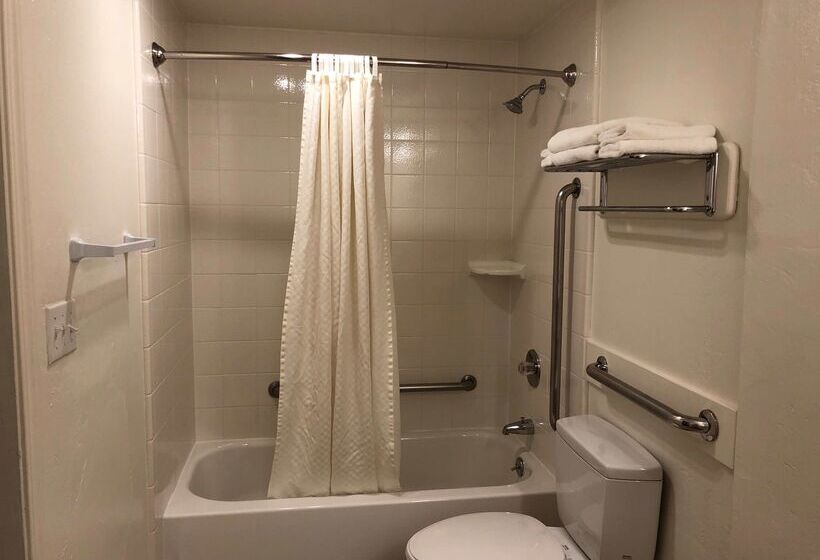 فندق Best Western Country Lane Inn