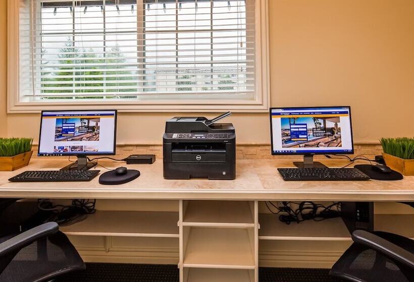 فندق Best Western Country Lane Inn