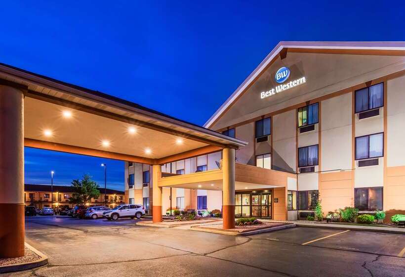 בית מלון כפרי Merrillville Inn & Suites