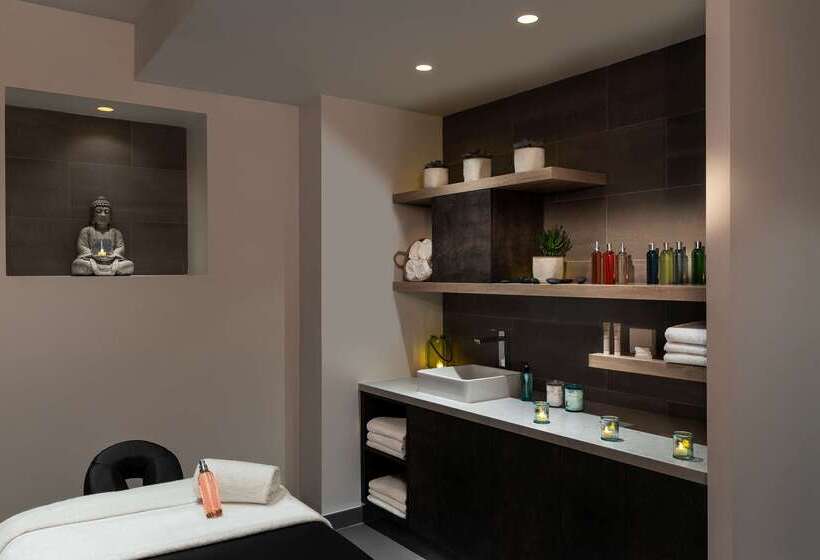 ホテル Best Western Plus La Demeure