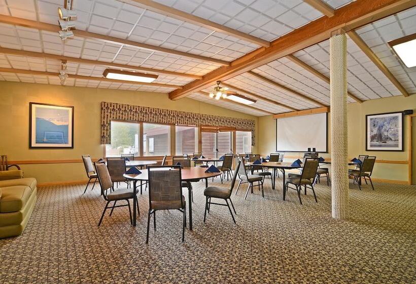 فندق Best Western Valdez Harbor Inn