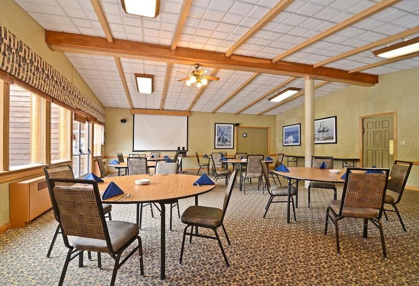 فندق Best Western Valdez Harbor Inn