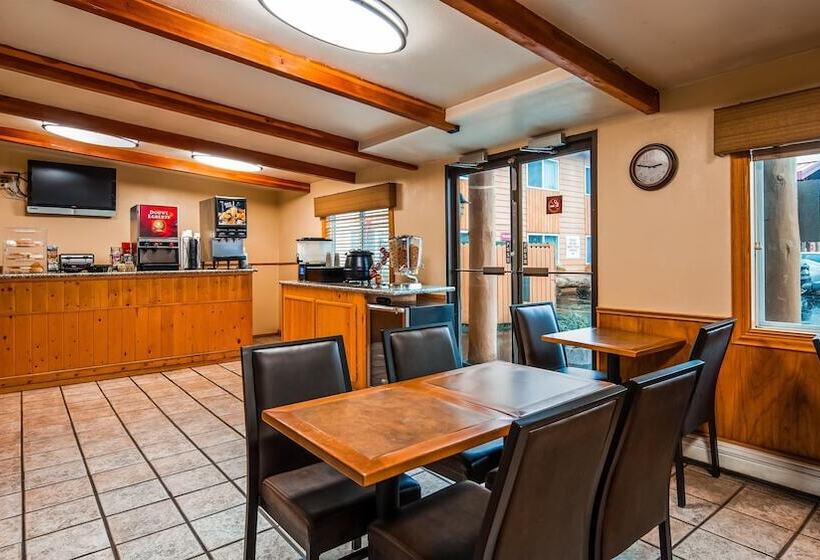 فندق Best Western Valdez Harbor Inn