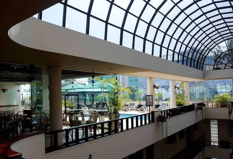 Отель Boulevard