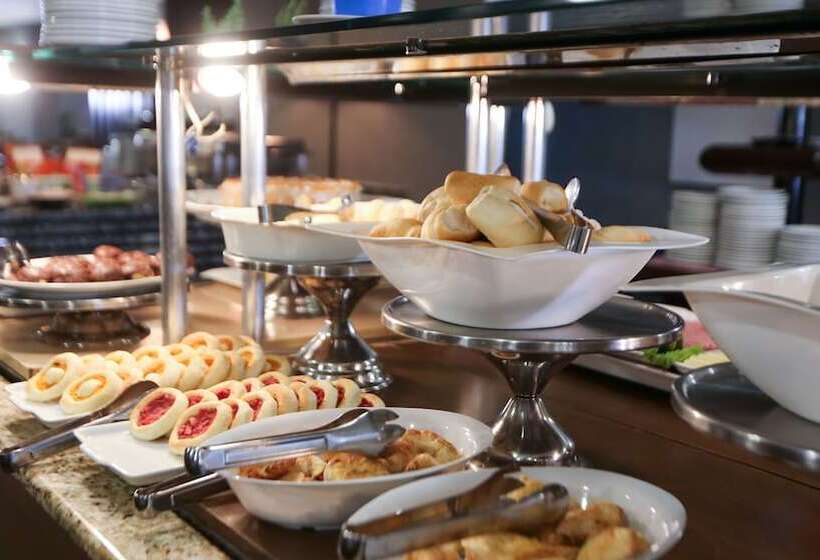 فندق Bristol Metropolitan Curitiba Centro