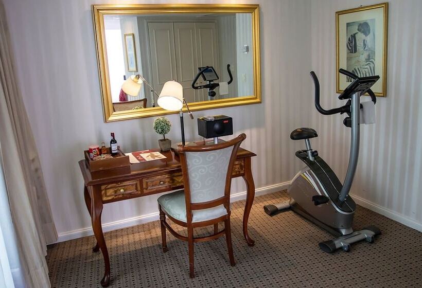 هتل Cala Di Volpe Boutique