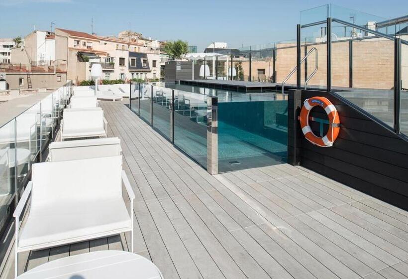 Отель Catalonia Eixample 1864