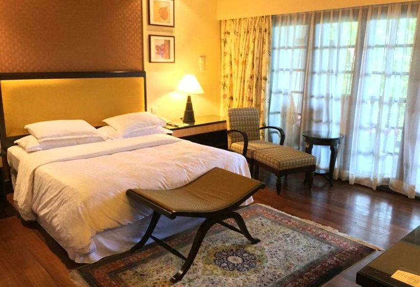 ホテル Century Langkawi Beach Resort