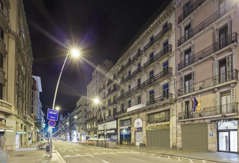 هتل Chic & Basic Lemon Boutique