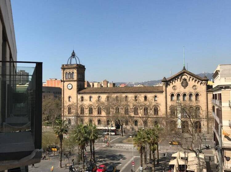 هتل Chic & Basic Lemon Boutique