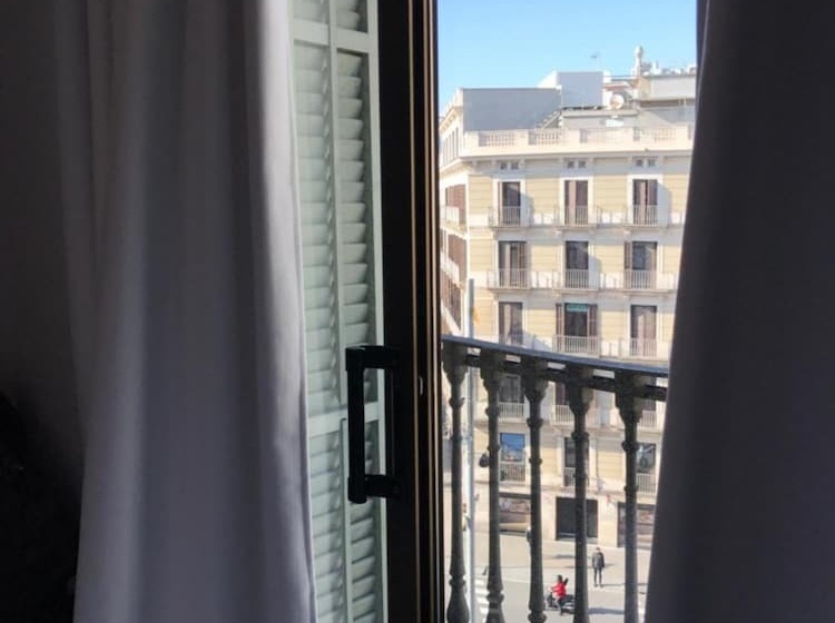 هتل Chic & Basic Lemon Boutique