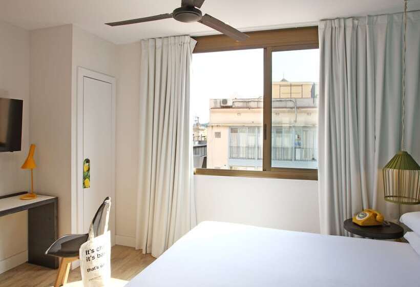 هتل Chic & Basic Lemon Boutique