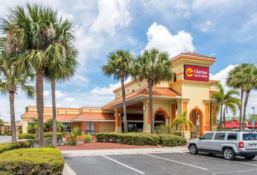 ホテル Clarion Inn & Suites Kissimmeelake Buena Vista South