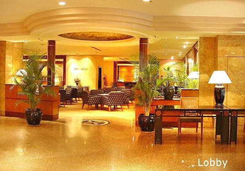 Отель Crown Princess