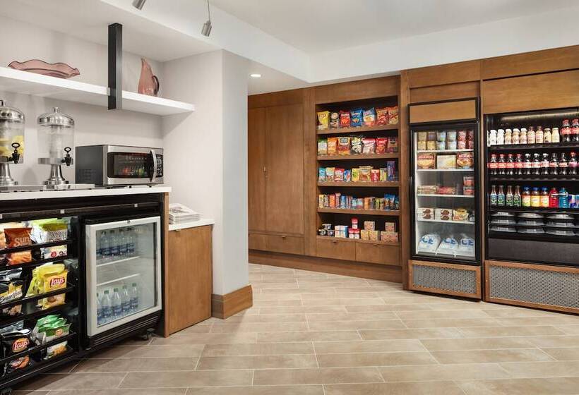 هتل Crowne Plaza Dallas Love Field   Med Area, An Ihg