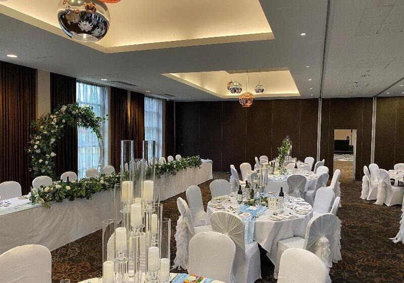 בית מלון כפרי Crowne Plaza Liverpool City Centre, An Ihg