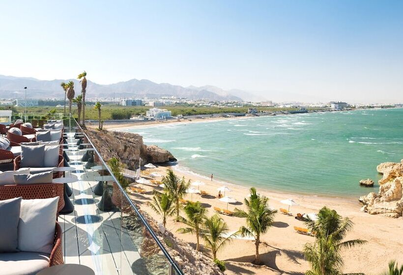 هتل Crowne Plaza Muscat, An Ihg