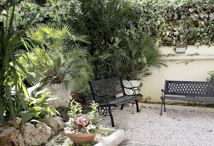 C Hotels Club House Roma