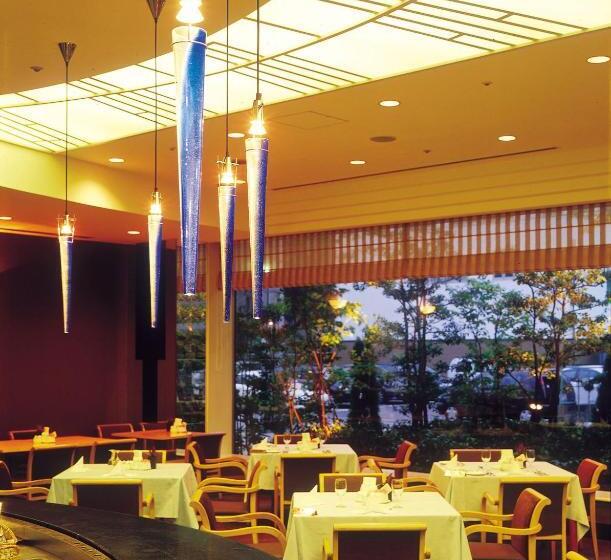 Отель Cypress Garden