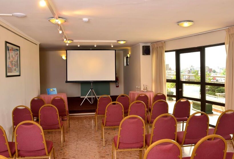 酒店 Alfa Suites   Montevideo