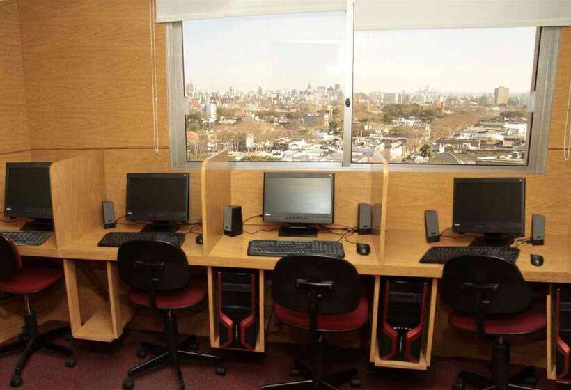 酒店 Alfa Suites   Montevideo