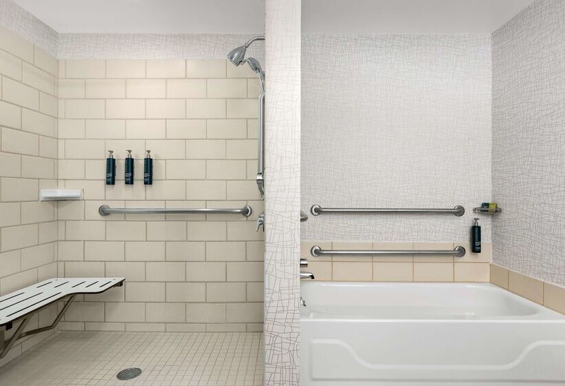 Отель Doubletree By Hilton Chicago O Hare Airport Rosemont