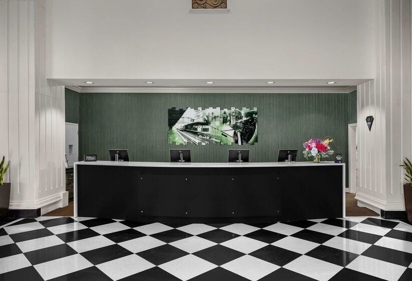 Отель Doubletree By Hilton Chicago O Hare Airport Rosemont