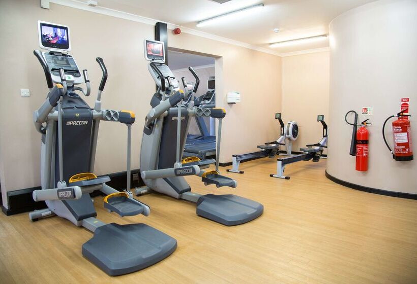 Hotel Doubletree By Hilton  London  Docklands Riverside