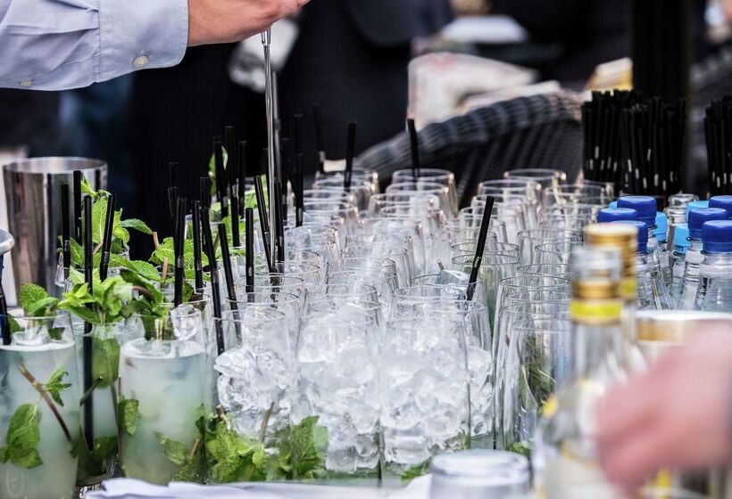 Hotel Doubletree By Hilton  London  Docklands Riverside