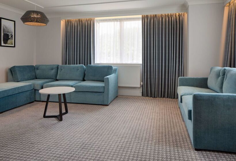 בית מלון כפרי Doubletree By Hilton Stoke On Trent