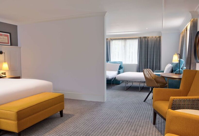 בית מלון כפרי Doubletree By Hilton Stoke On Trent