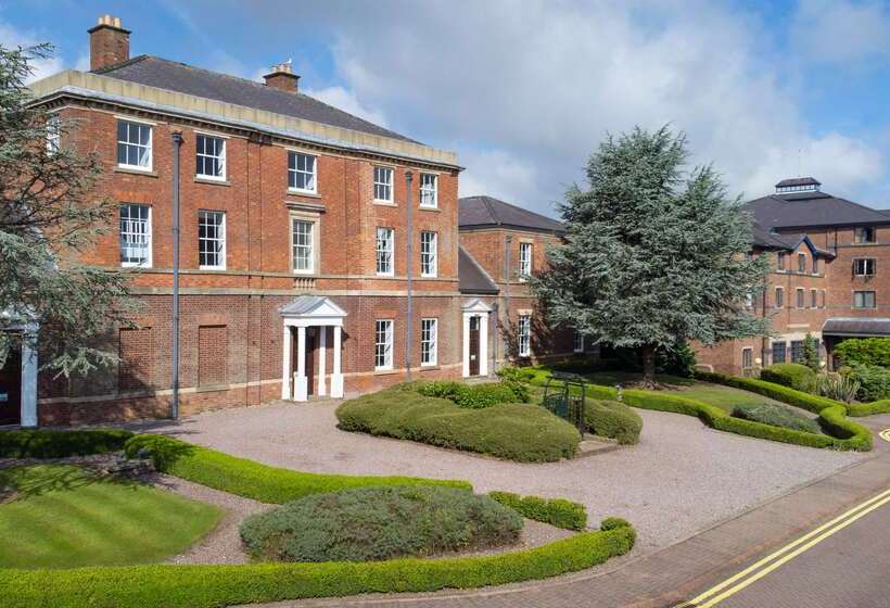 בית מלון כפרי Doubletree By Hilton Stoke On Trent