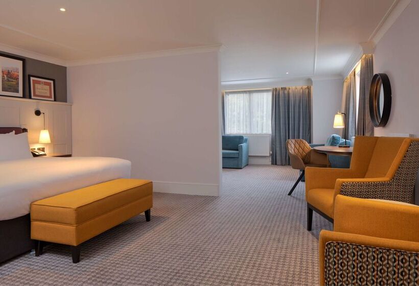 בית מלון כפרי Doubletree By Hilton Stoke On Trent