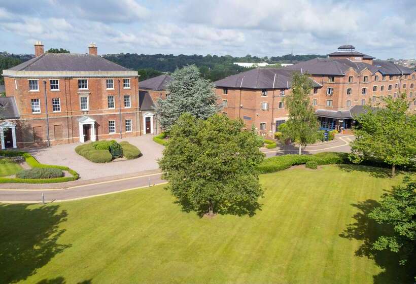 בית מלון כפרי Doubletree By Hilton Stoke On Trent