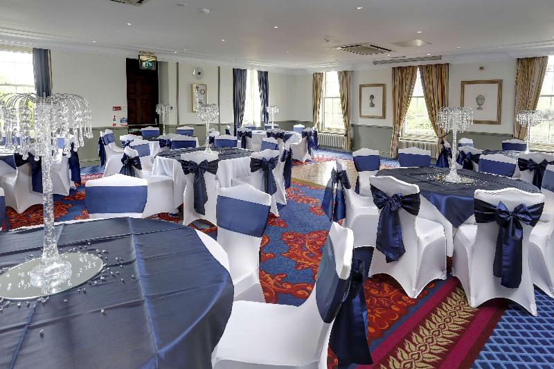 בית מלון כפרי Doubletree By Hilton Stoke On Trent