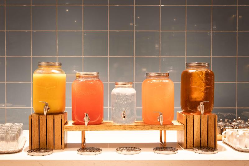 בית מלון כפרי Doubletree By Hilton Stoke On Trent