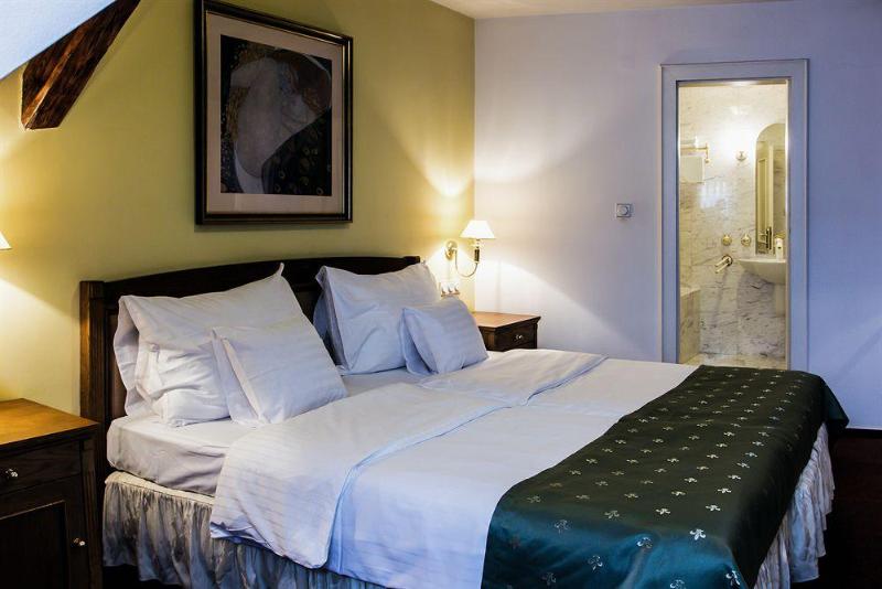 هتل Dvorak Cesky Krumlov