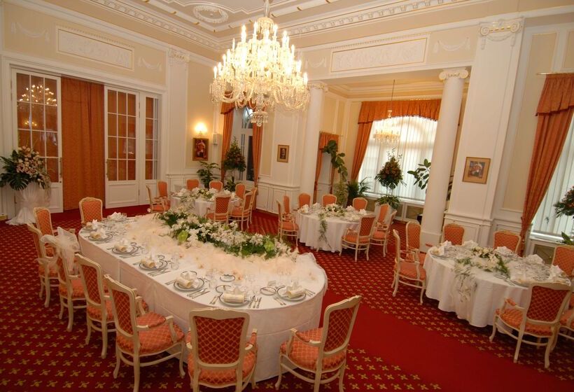 ホテル Esplanade Spa And Golf Resort